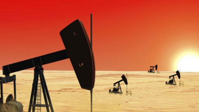 Nafta jeftinija uoči odluke Feda