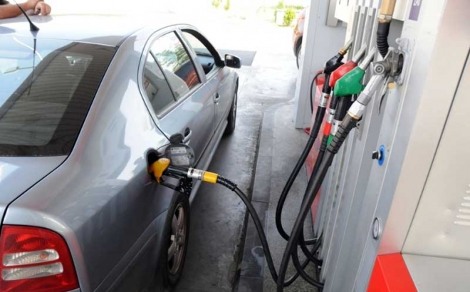 Cijene goriva padaju, a hrane i usluga ostaju iste