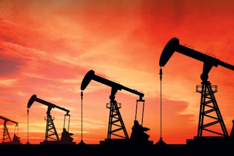 Iran odbija da prodaje naftu za dolare
