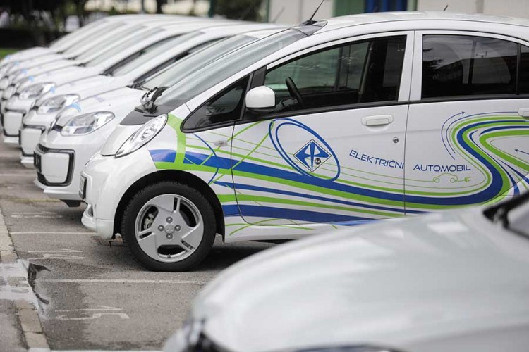 Elektroprivreda BiH predstavila šest novih električnih vozila
