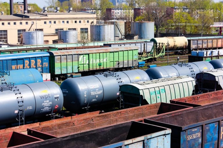 Moskva će preusmjeriti 60 odsto izvoza nafte u Aziju