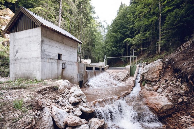 Na branama malih hidroelektrana akumulirani milionski gubici