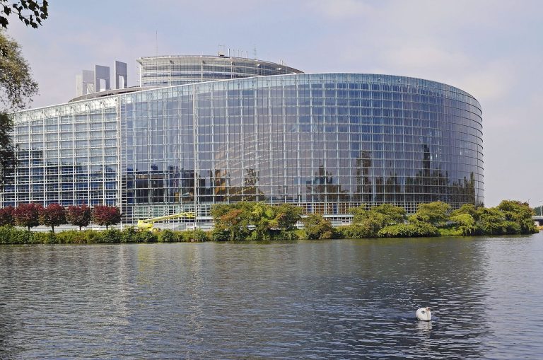 Evropski parlament smanjenje emisije povećao sa 30 na 40 odsto