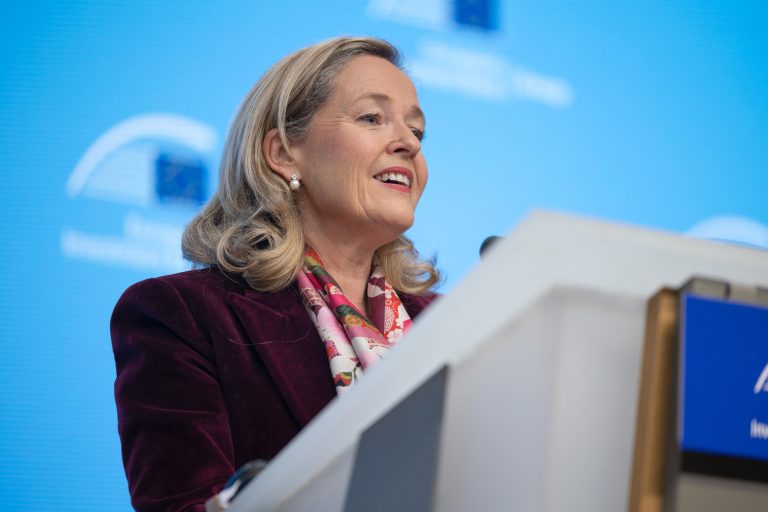 Grupacija EIB investirala rekordnih 100 milijardi evra za podršku zajedničkom prosperitetu, bezbednosti i evropskim vrednostima   